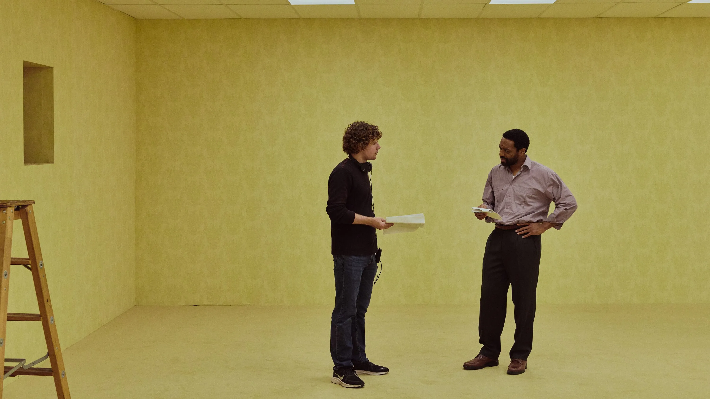 Chiwetel Ejiofor staring into an invisible doorway in the horror film